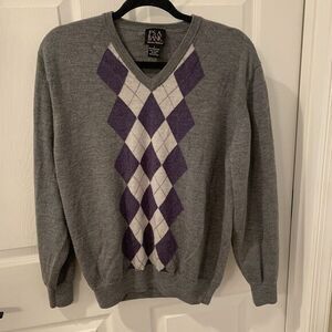 JOS A BANK MEN'S GRAY PURPLE ARGYLE V-NECK MERINO WOOL PULLOVER SWEATER Sz Large